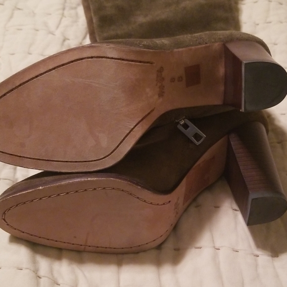 NEW Coach Boots, 8 - Picture 2 of 8